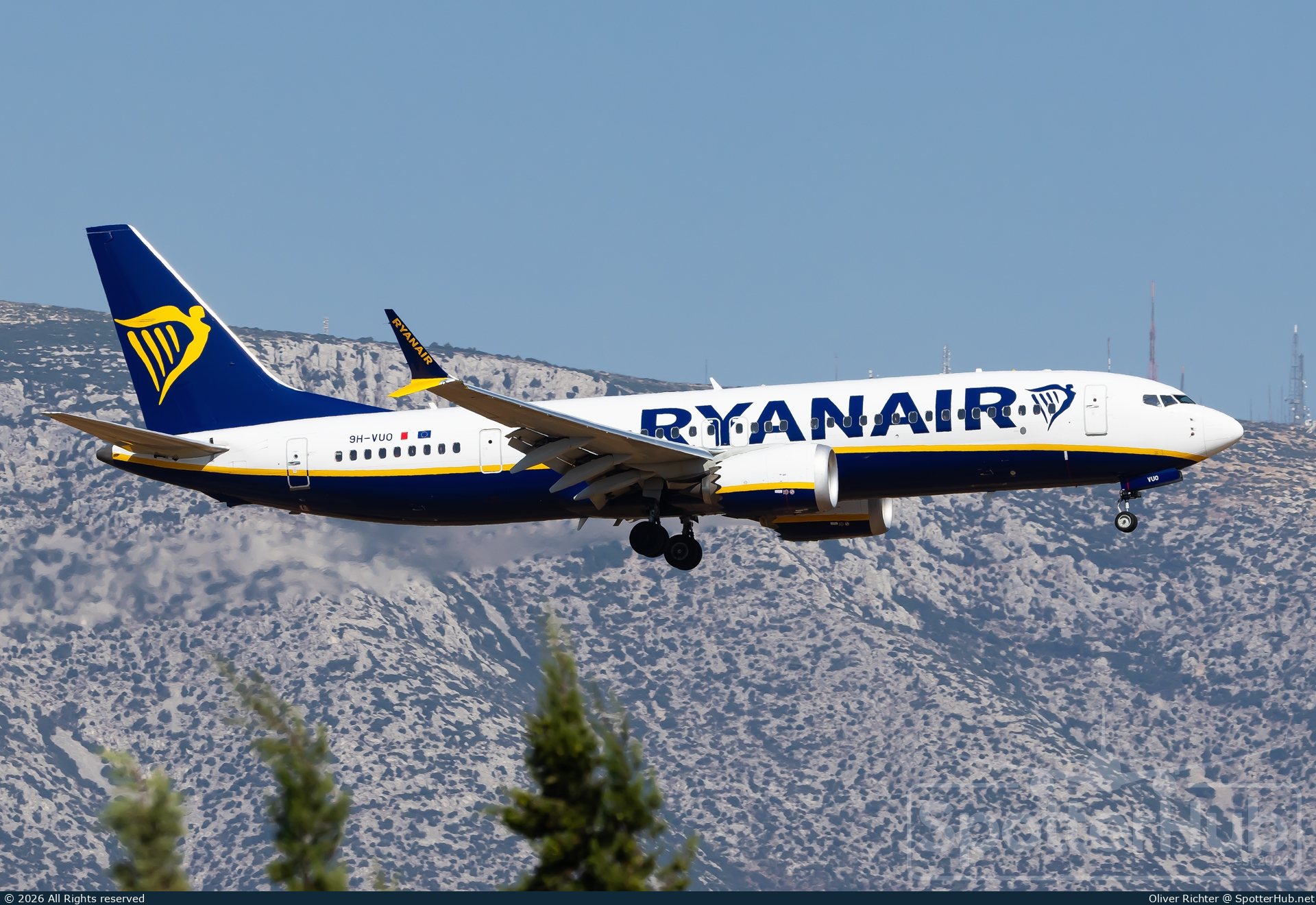 Photo of 9H-VUO - Boeing 737 MAX 8-200 operated by Ryanair (opb Malta Air)