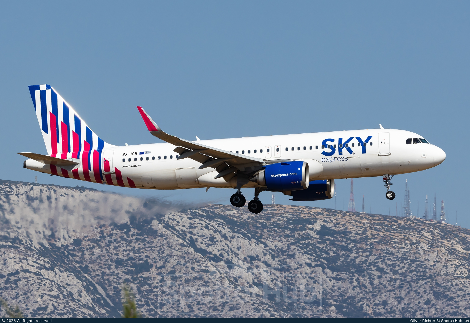 Photo of SX-IOB - Airbus A320-251N operated by Sky Express