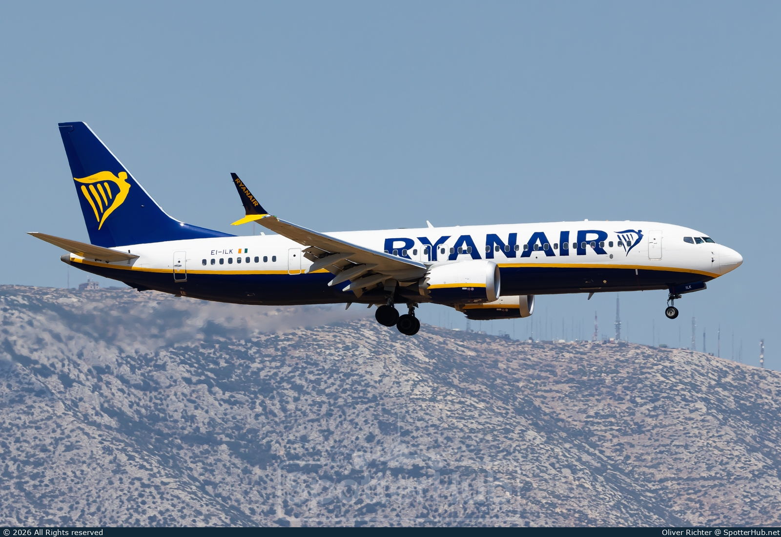 Photo of EI-ILK - Boeing 737 MAX 8-200 operated by Ryanair