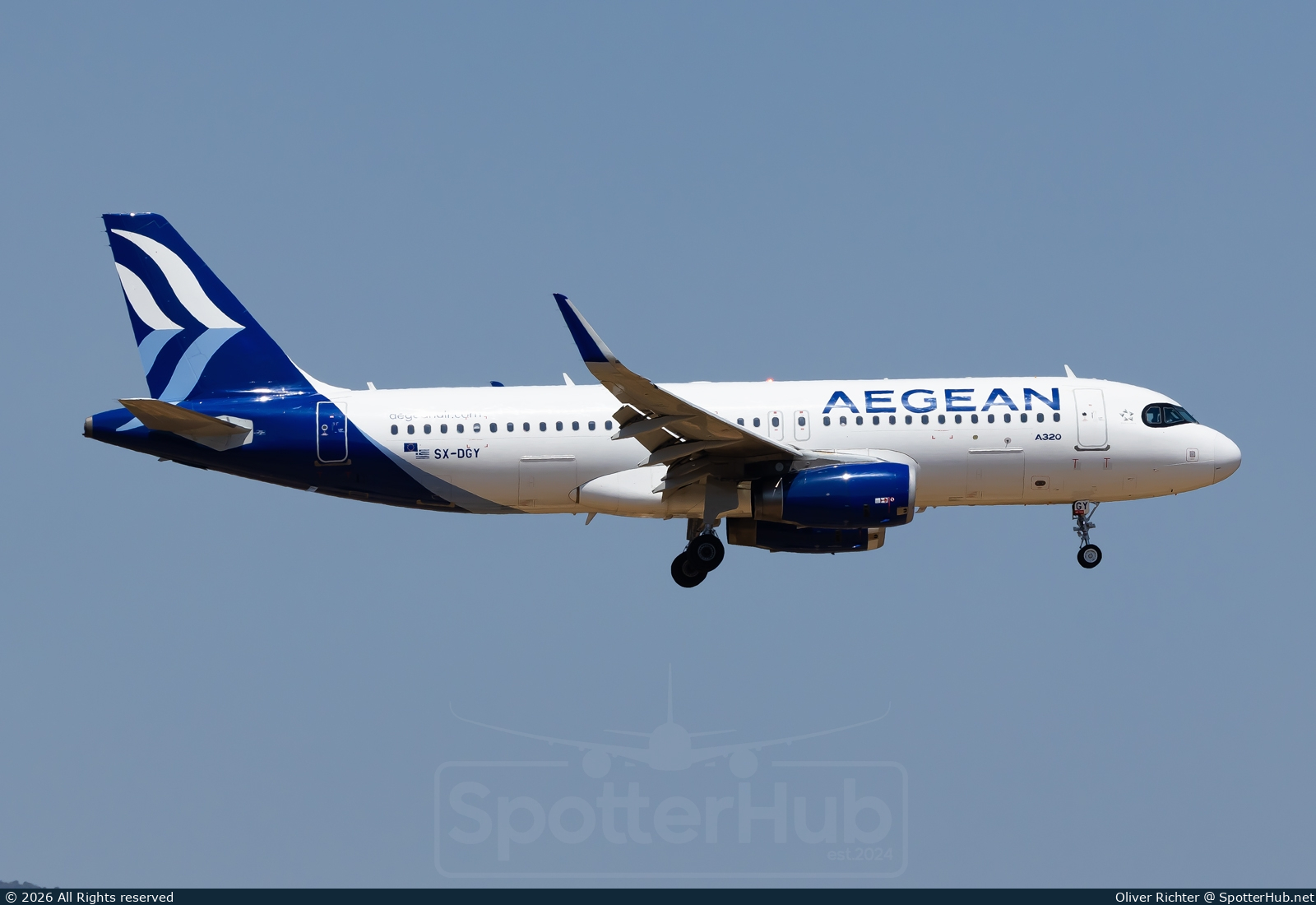 Photo of SX-DGY - Airbus A320-232 operated by Aegean Airlines