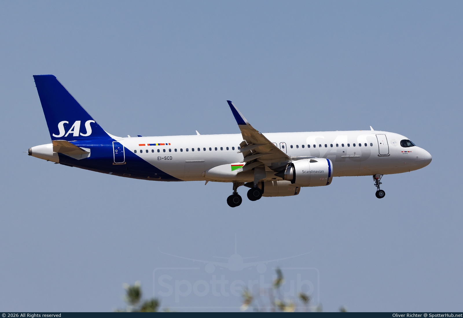 Photo of EI-SCD - Airbus A320-251N operated by SAS Connect