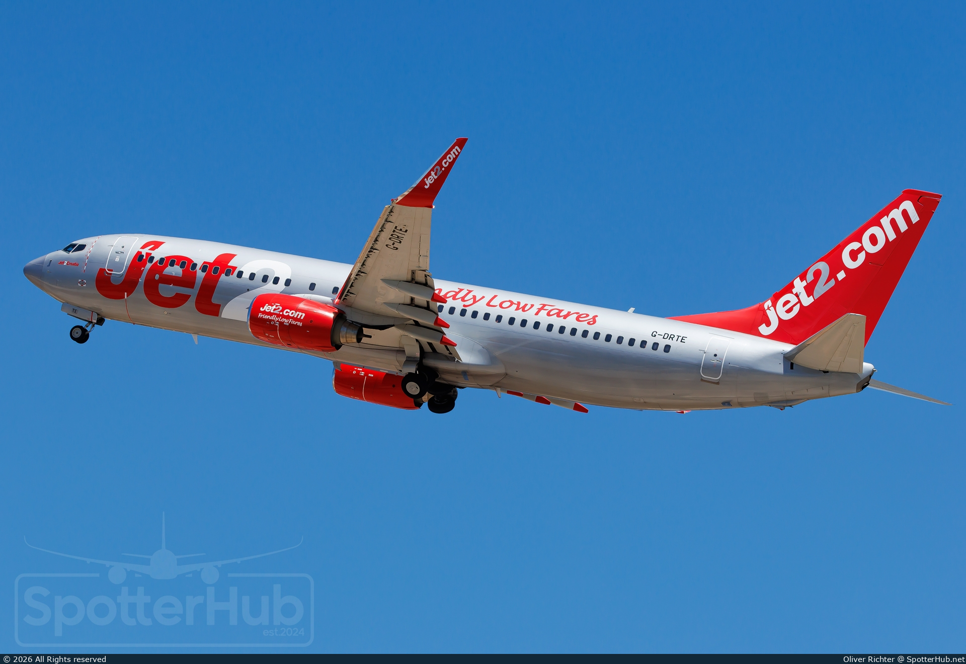 Photo of G-DRTE - Boeing 737-8K5 operated by Jet2