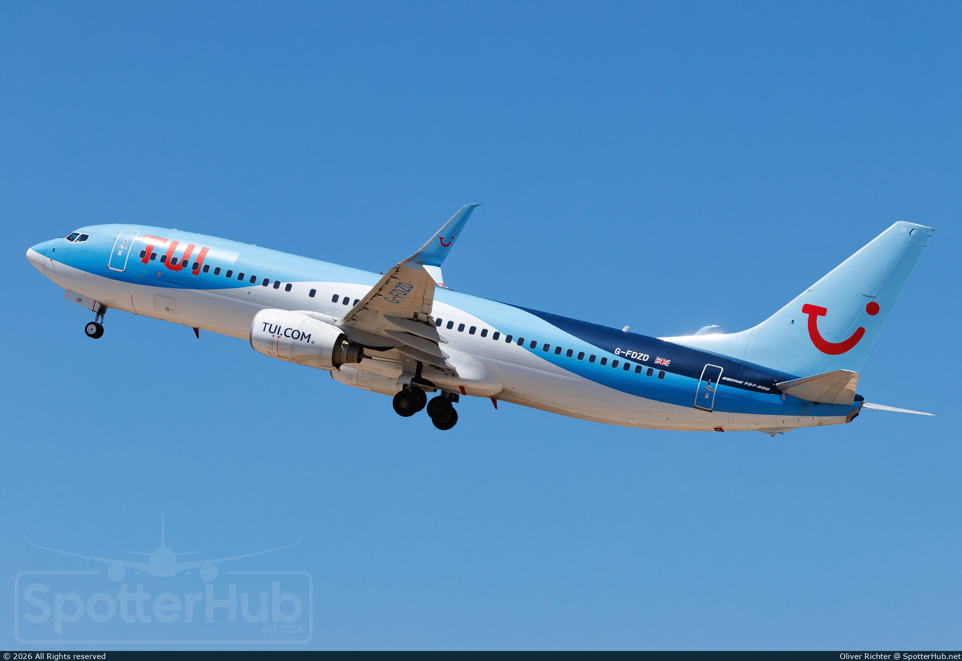 Photo of G-FDZD - Boeing 737-8K5 operated by TUI Airways