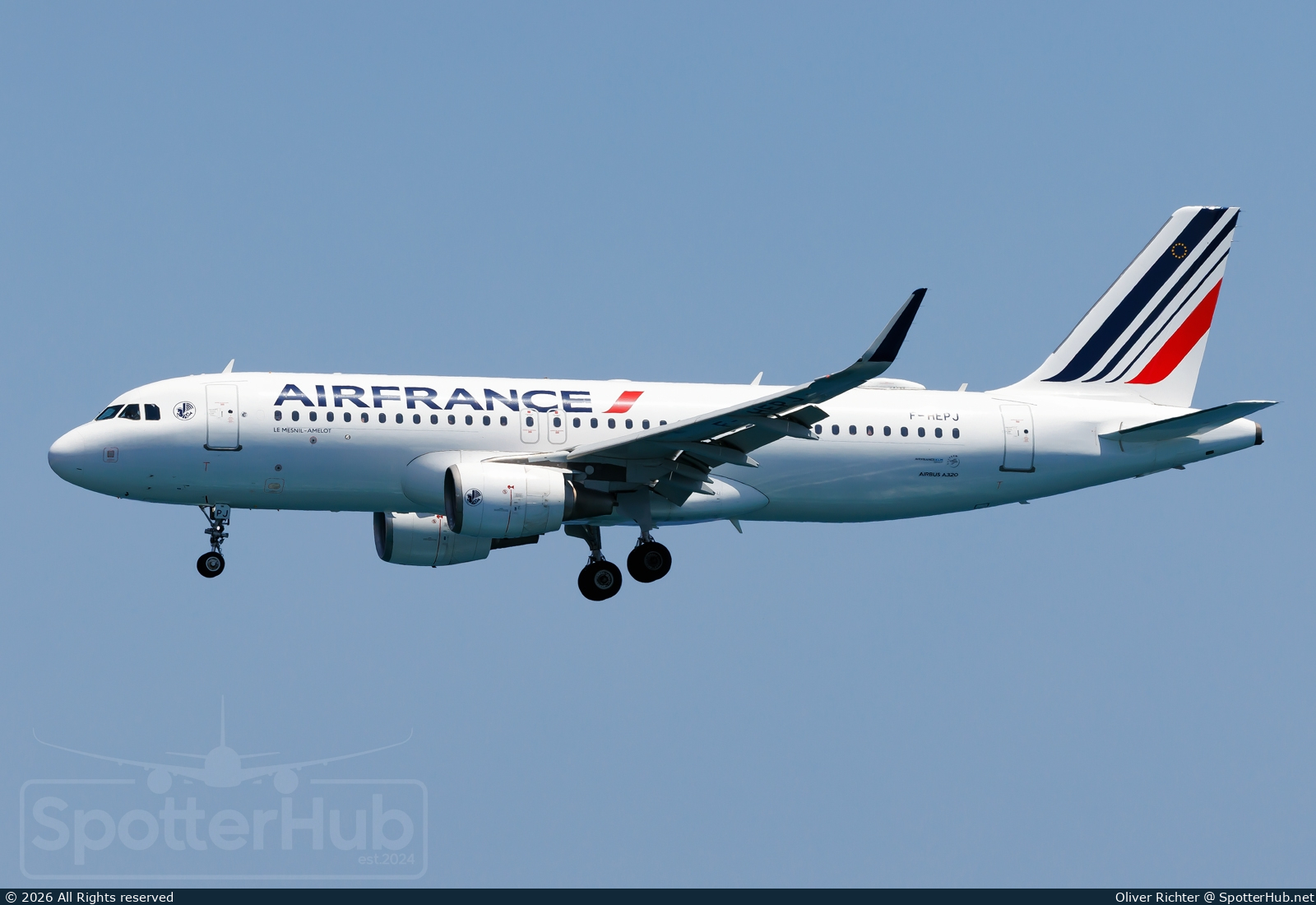 Photo of F-HEPJ - Airbus A320-214 operated by Air France