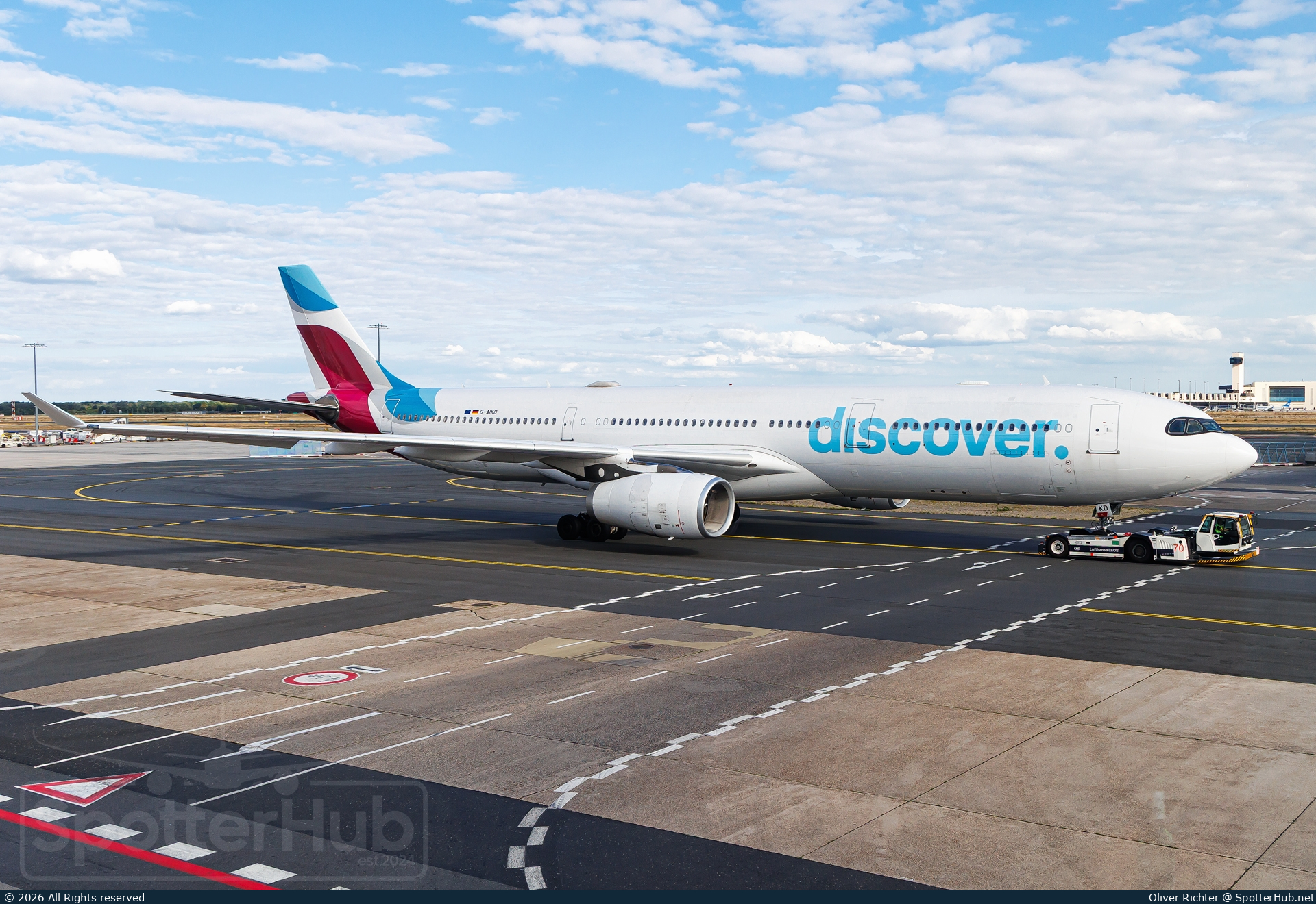 Photo of D-AIKD - Airbus A330-343 operated by Discover Airlines