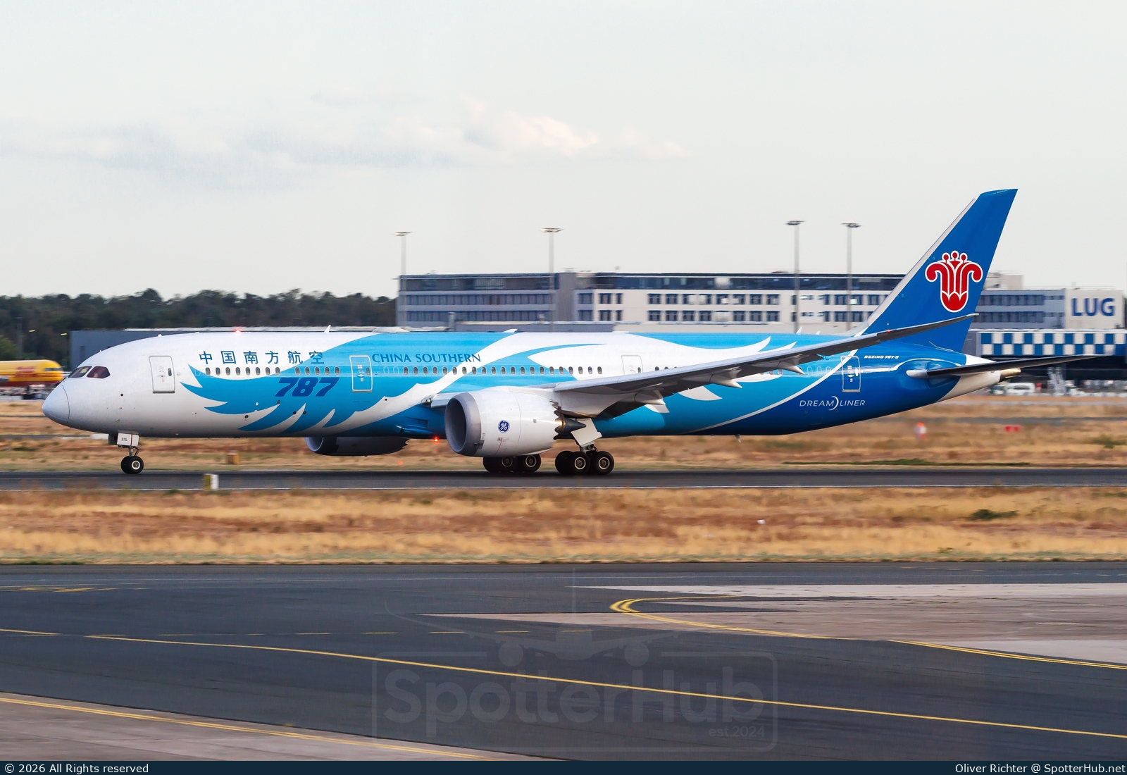 Photo of B-227L - Boeing 787-9 Dreamliner operated by China Southern Airlines