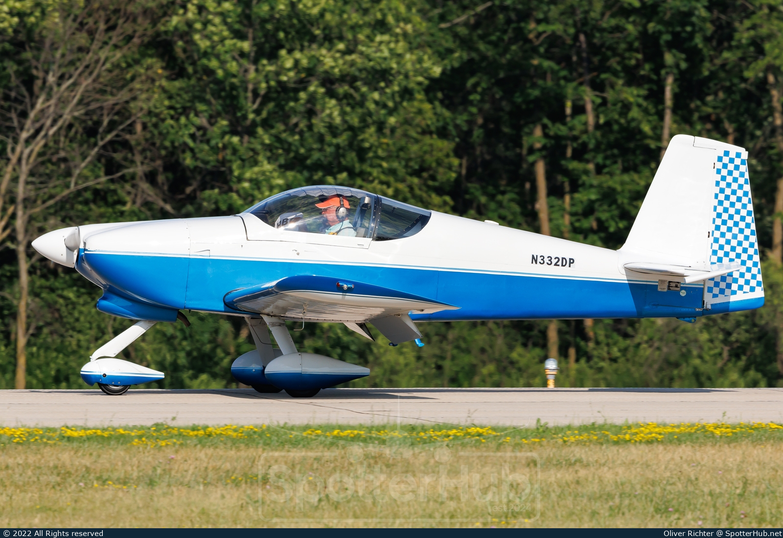 Photo of N332DP - Vans RV-6A operated by Private