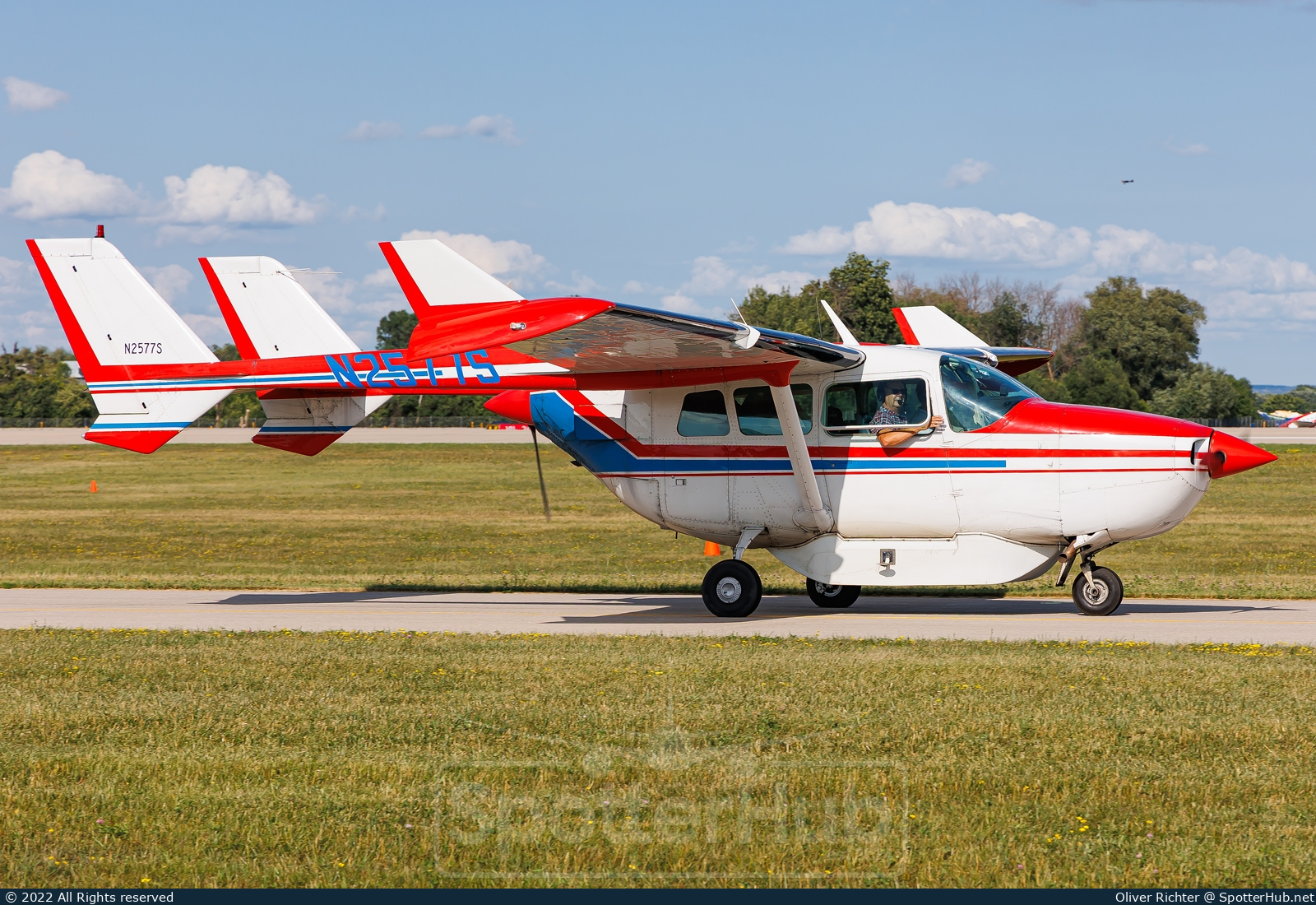 Photo of N2577S - Cessna 337C Super Skymaster operated by Private