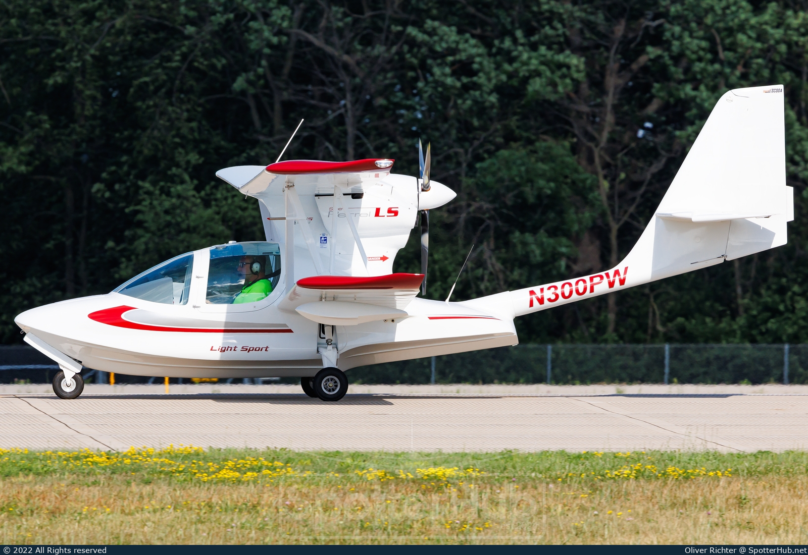 Photo of N300PW - Scoda Aeronáutica Super Pétrel LS operated by Private