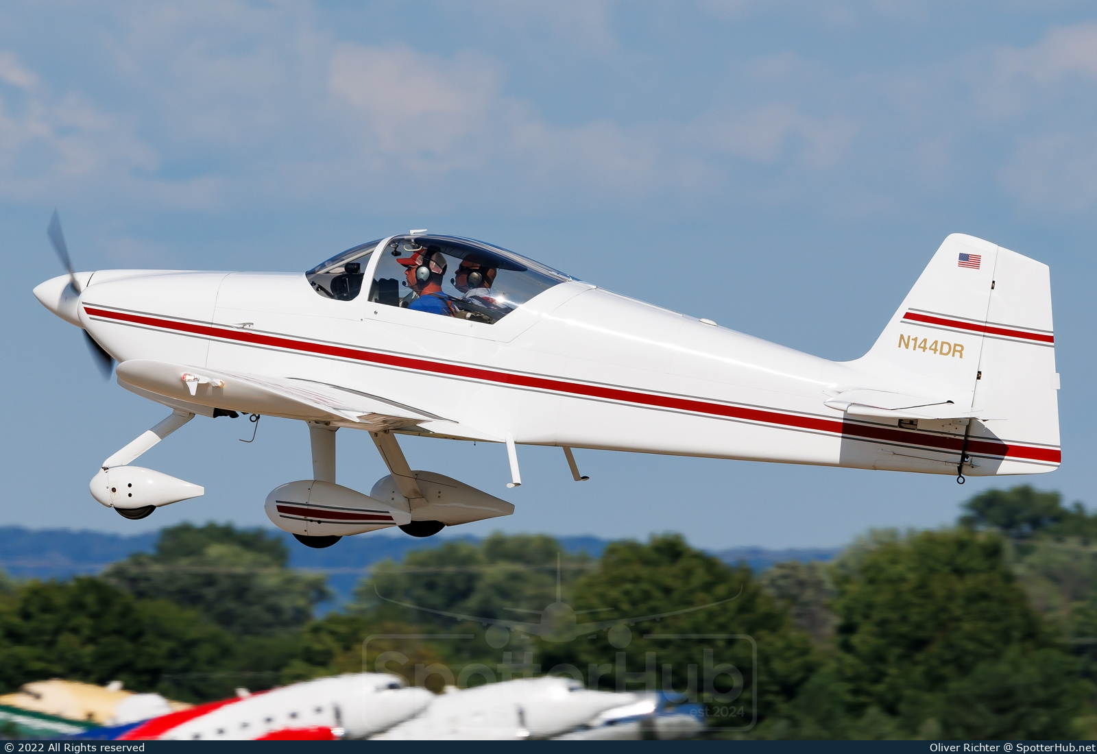 Photo of N144DR - Vans RV-6A operated by Private