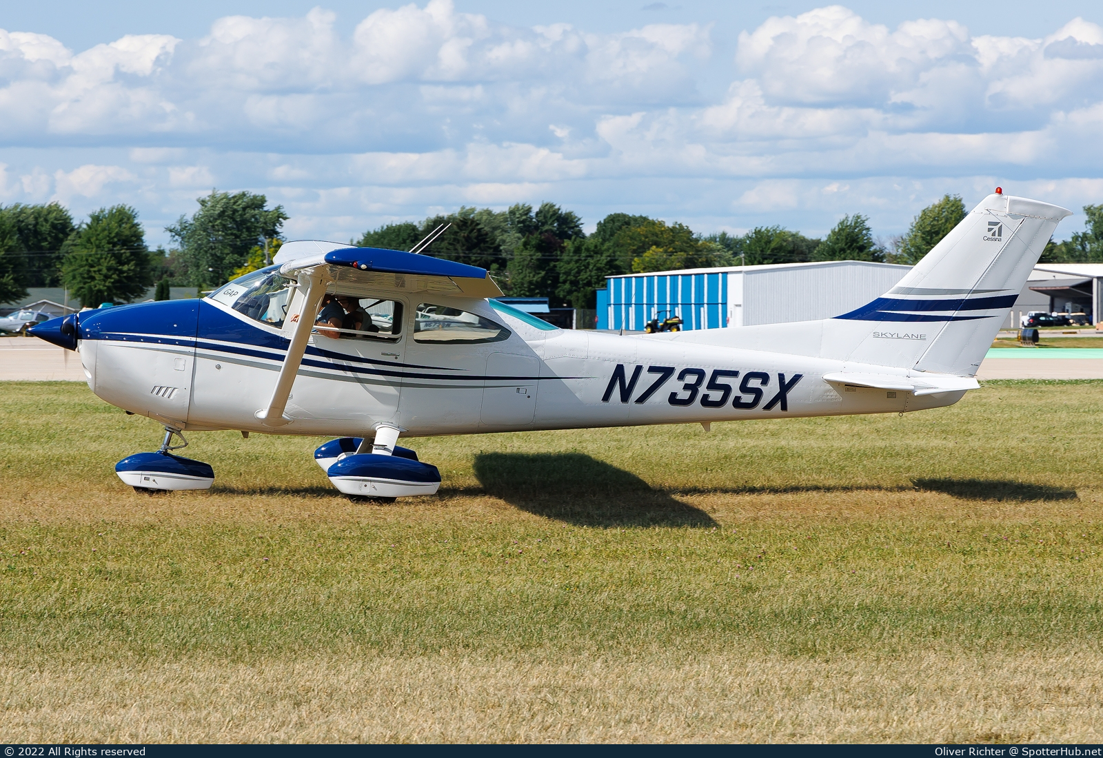 Photo of N735SX - Cessna 182Q Skylane operated by Private