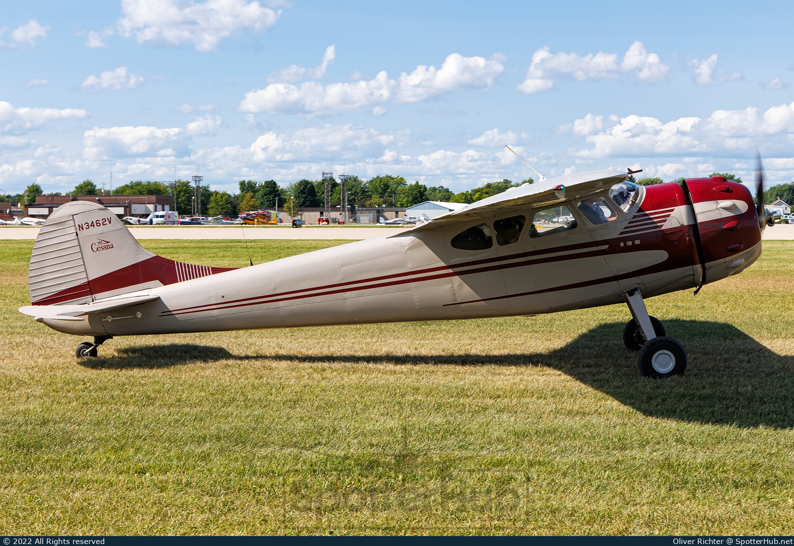 Photo of N3462V - Cessna 195A operated by Private