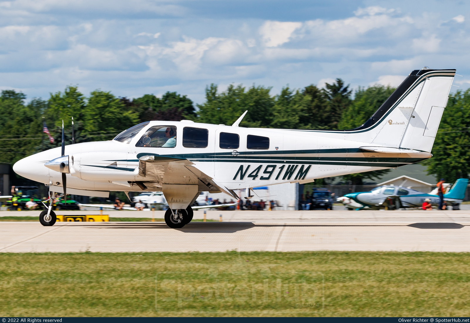 Photo of N491WM - Beechcraft 58P Pressurized Baron operated by Private