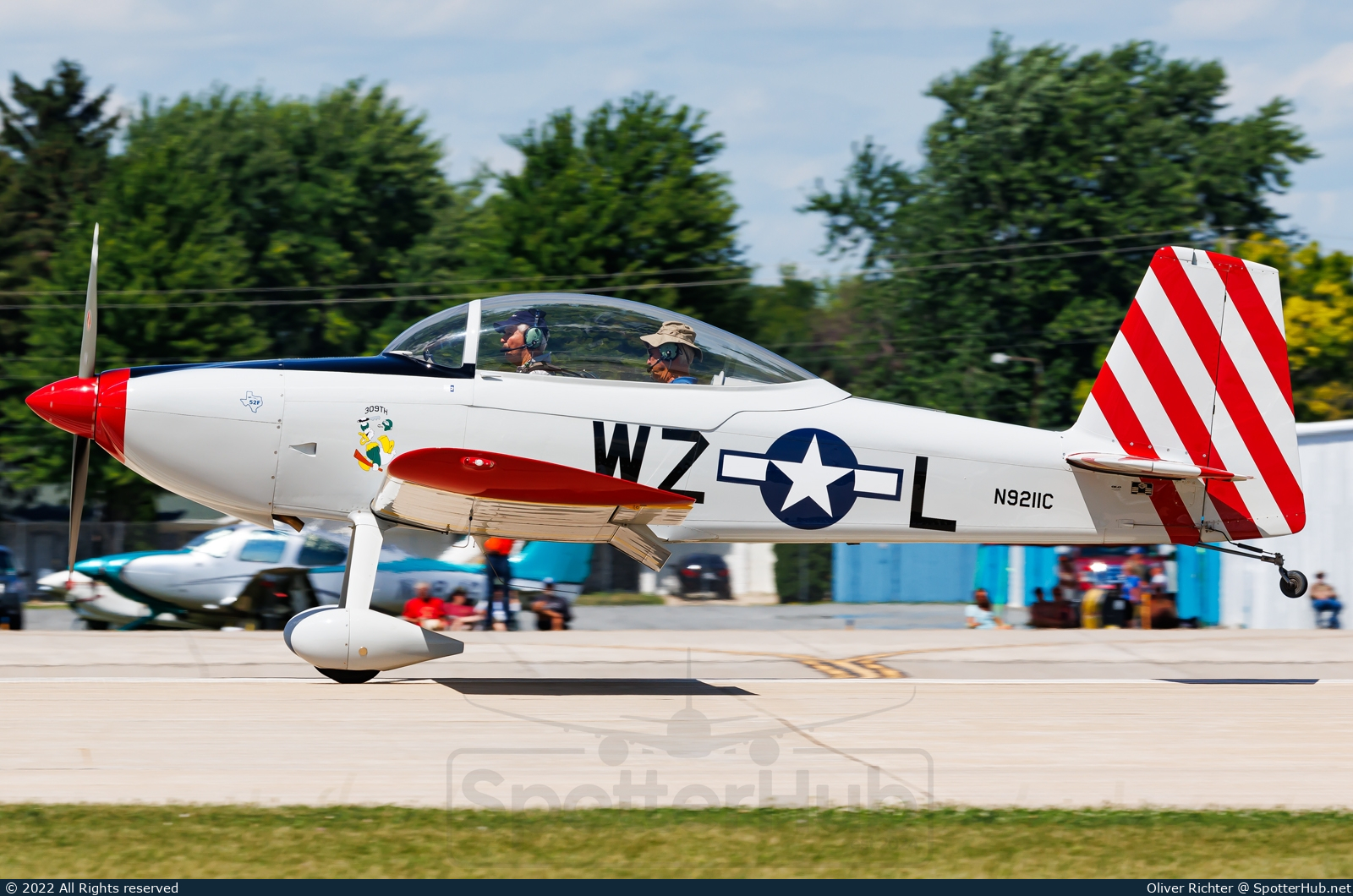 Photo of N9211C - Vans RV-8 operated by Private
