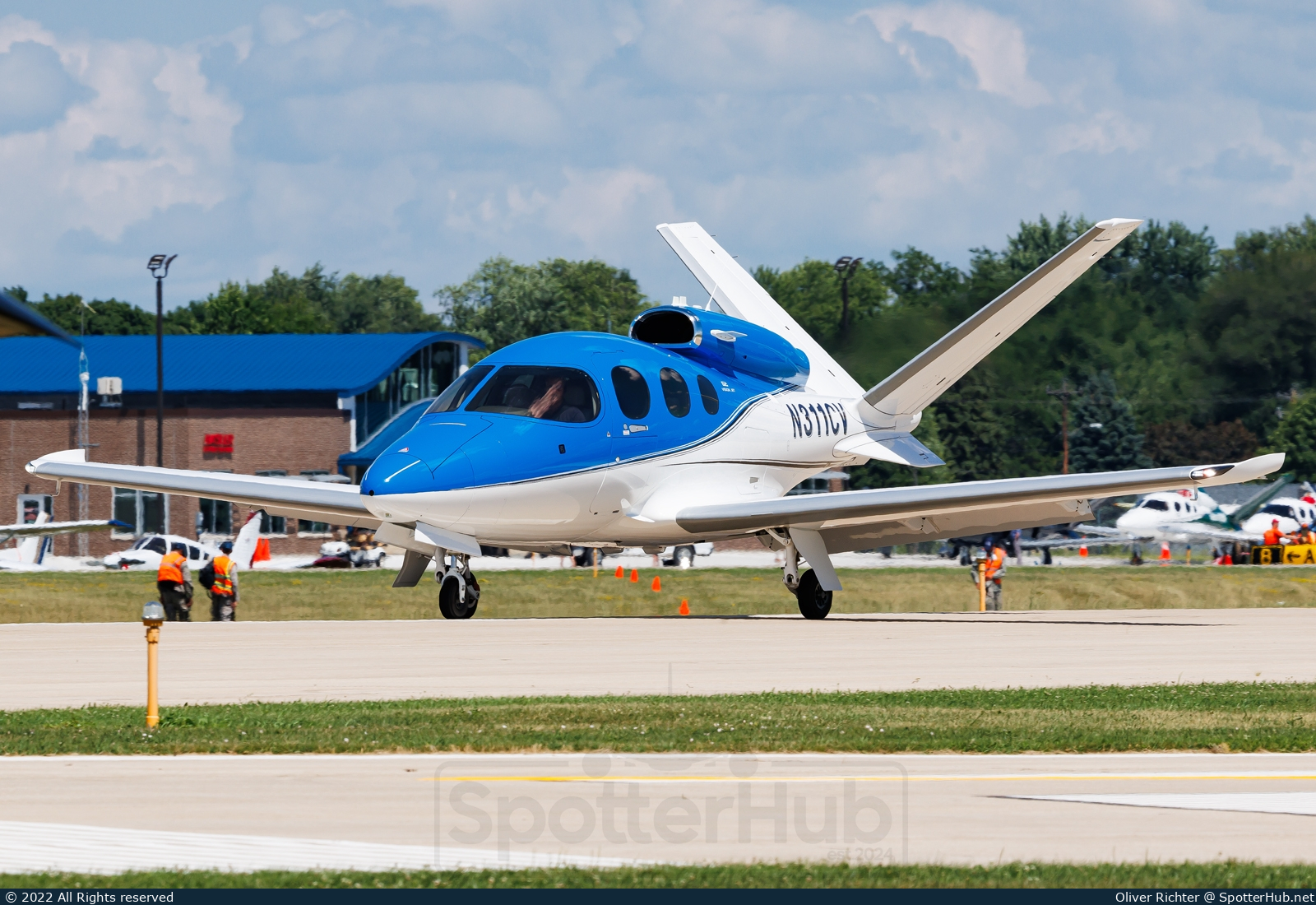 Photo of N311CV - Cirrus Vision Jet G1 operated by Private