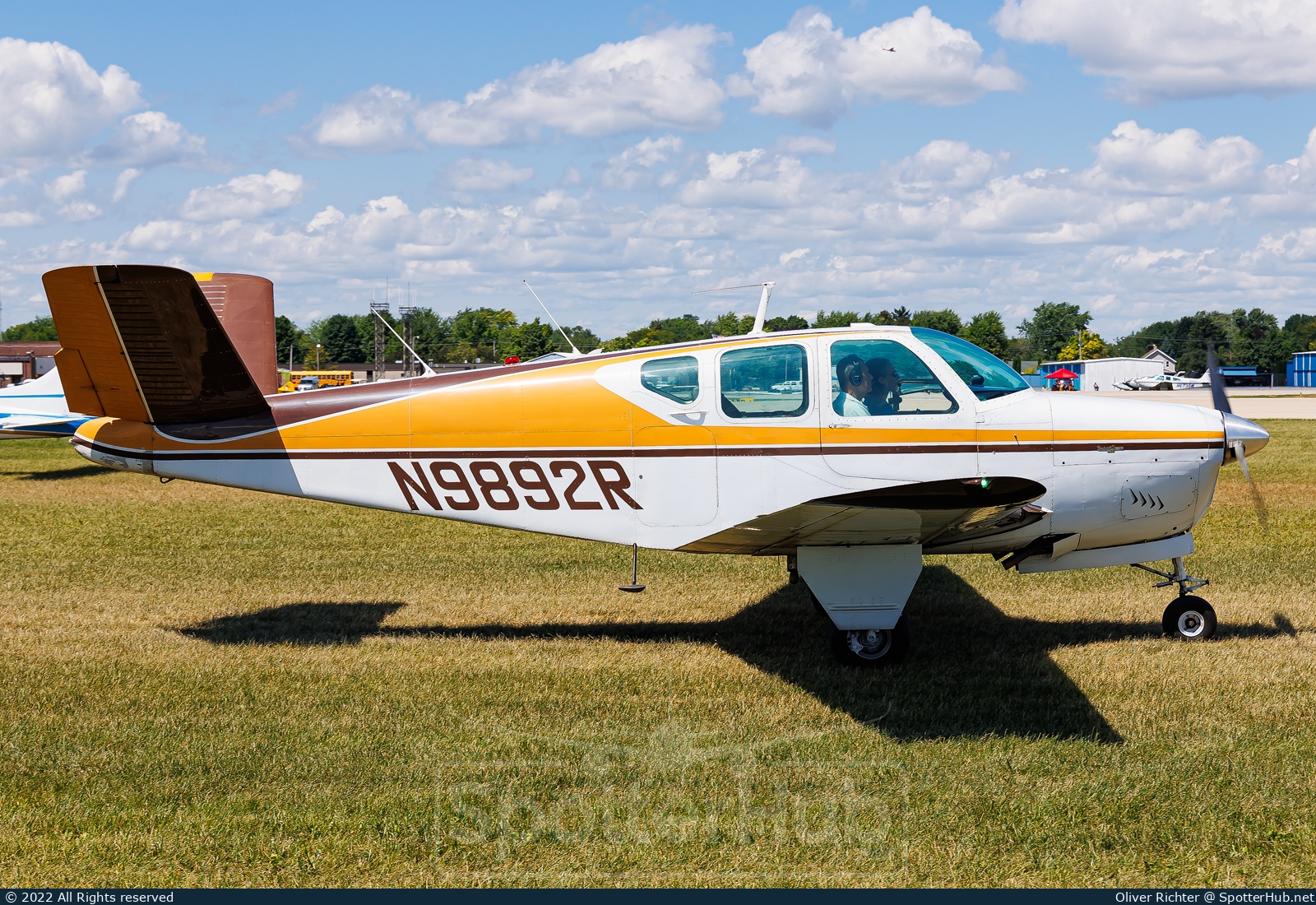 Photo of N9892R - Beechcraft M35 Bonanza operated by Private