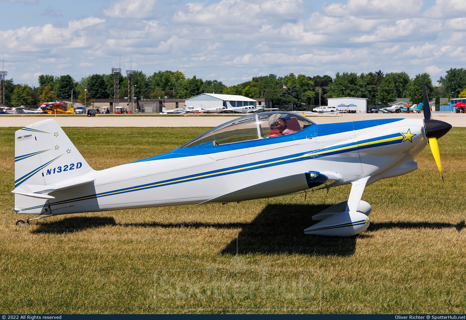 Photo of N1322D - Vans RV-4 operated by Private