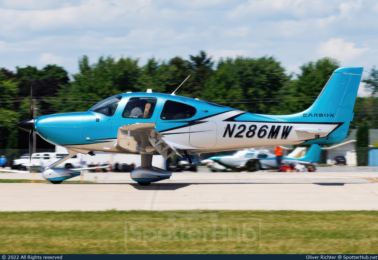 Photo of N286MW - Cirrus SR22T G6 GTS operated by Private