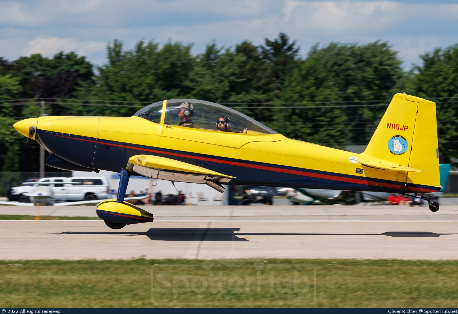 Photo of N110JP - Vans RV-8 operated by Full Throttle Formation Team
