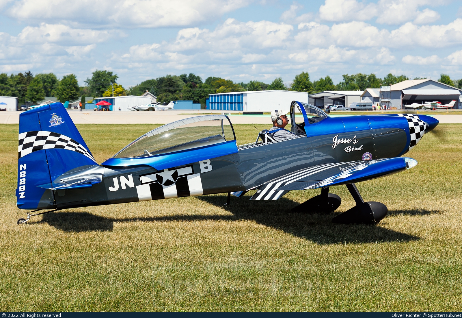 Photo of N229Z - Vans RV-8 operated by Private