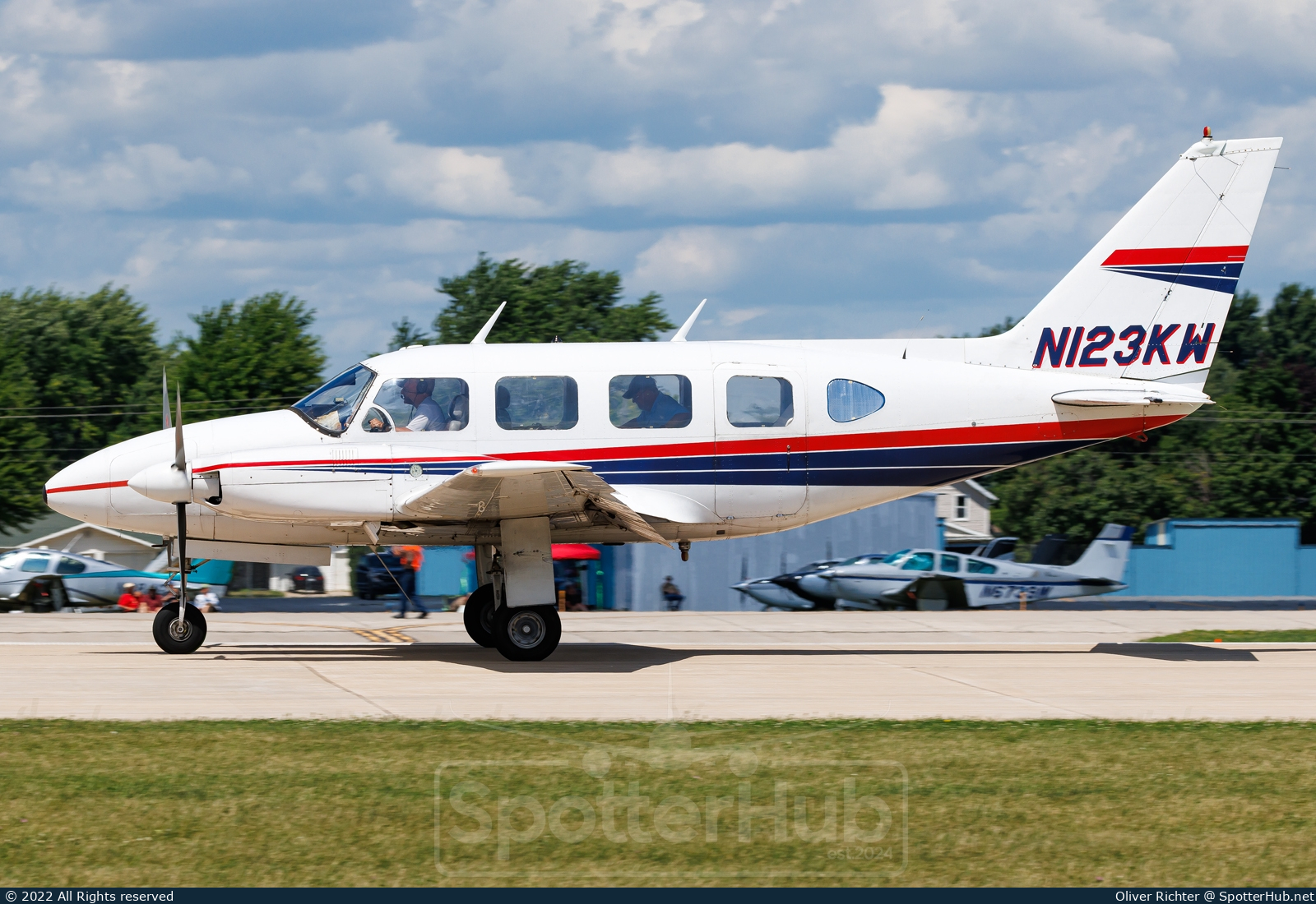 Photo of N123KW - Piper PA-31-310 Navajo operated by Private