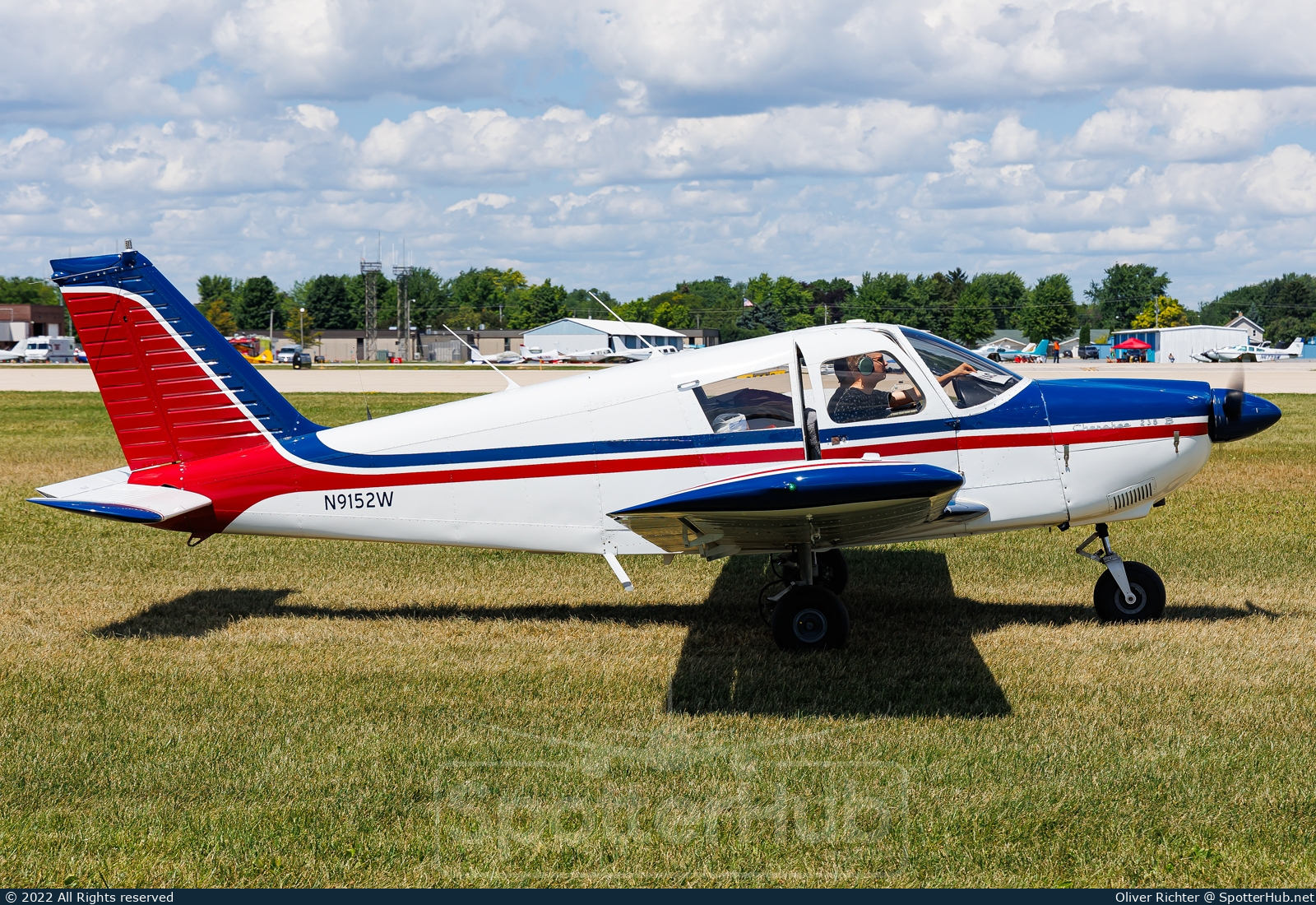 Photo of N9152W - Piper PA-28-235 Cherokee B operated by Private