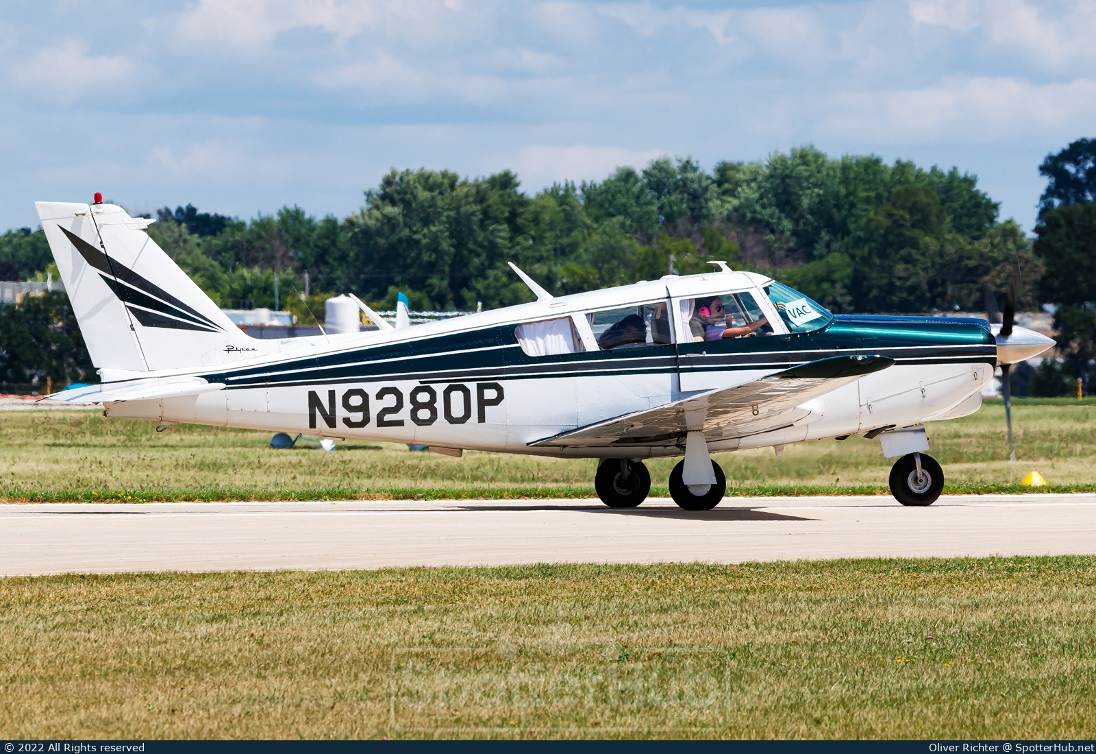 Photo of N9280P - Piper PA-24-260 Comanche B operated by Private