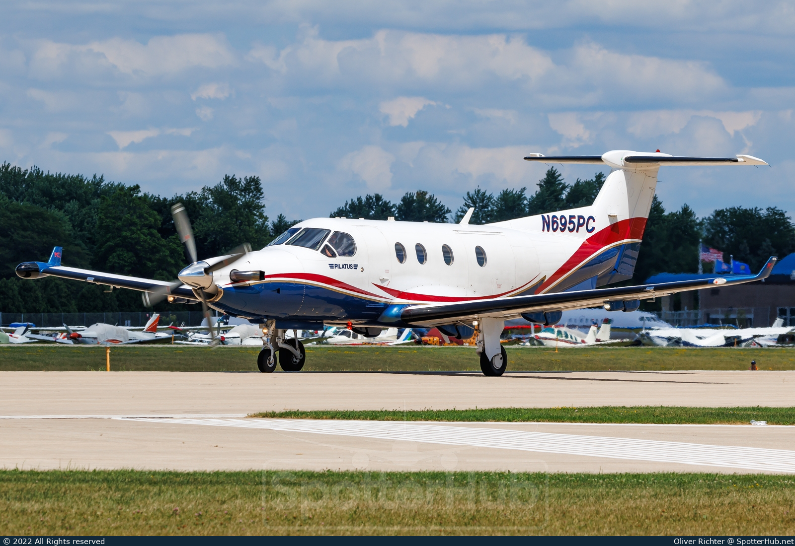 Photo of N695PC - Pilatus PC-12/45 operated by Private