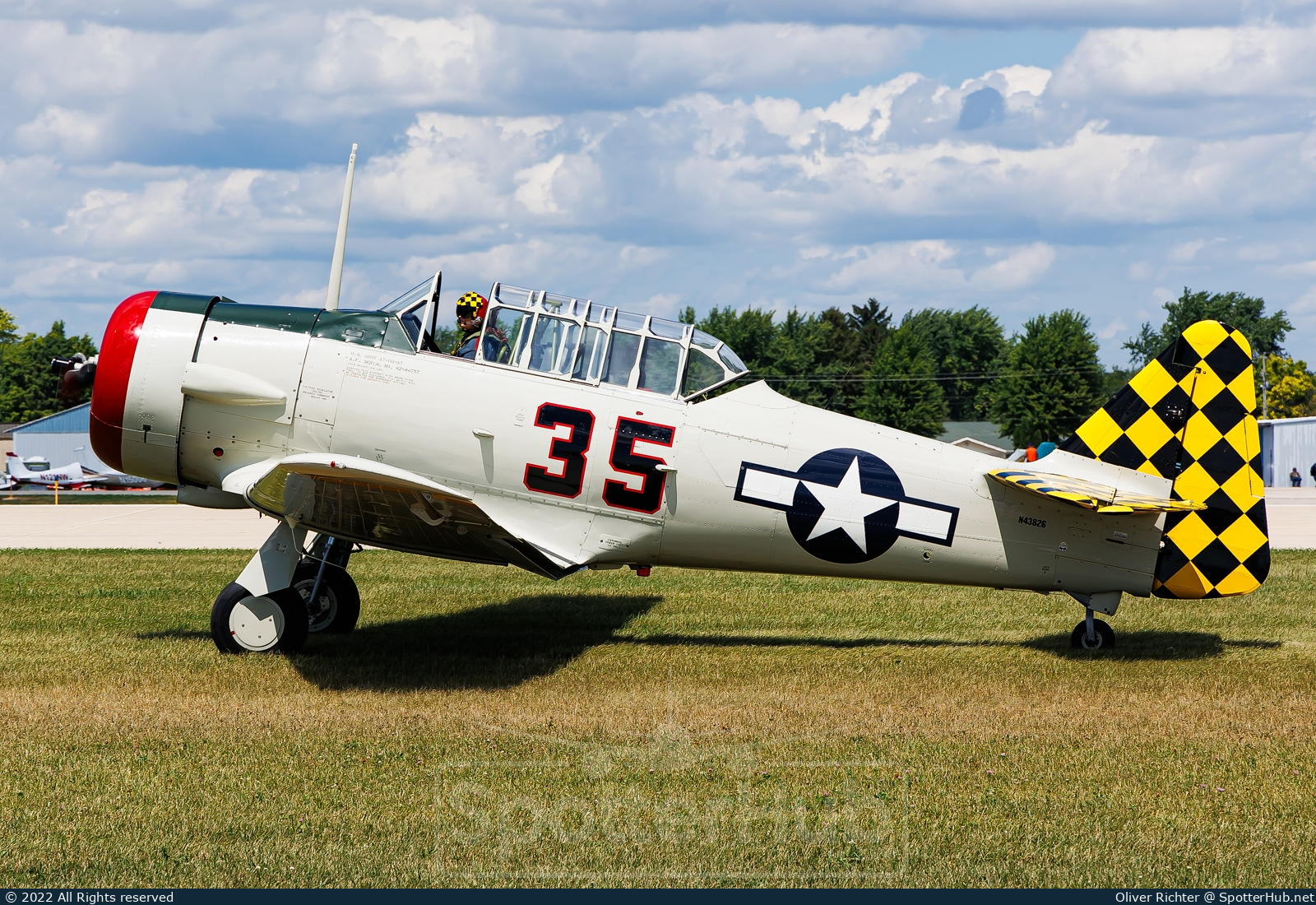 Photo of N43826 - North American T-6D Texan operated by Private