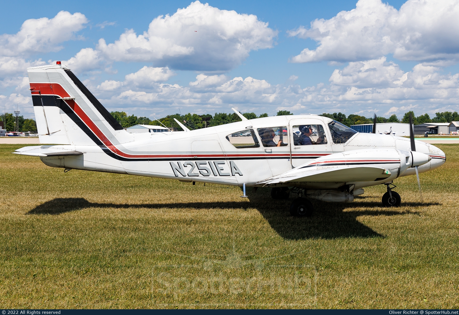 Photo of N251EA - Piper PA-23-250 Aztec D operated by Private