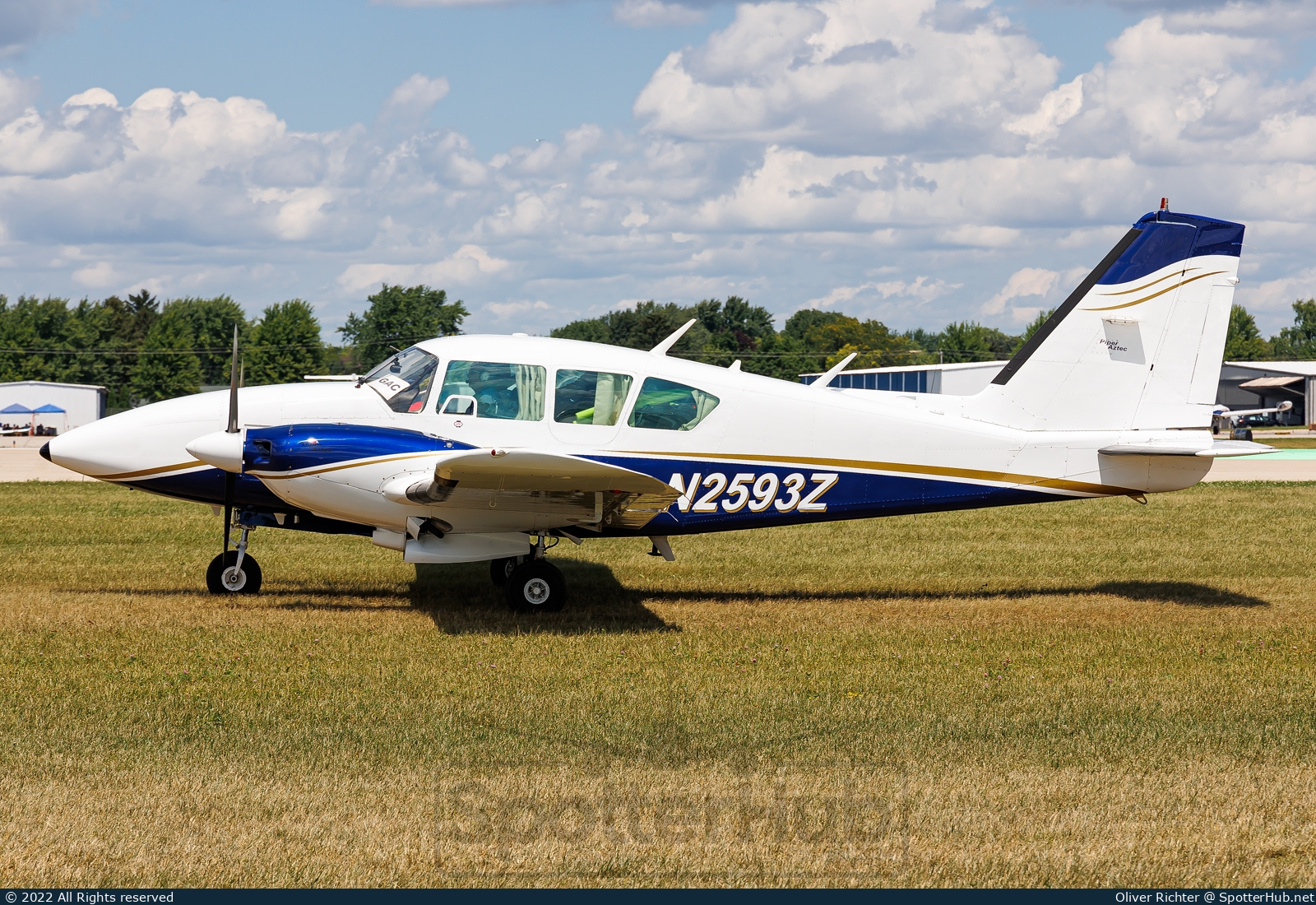 Photo of N2593Z - Piper PA-23-250 Aztec F operated by Private