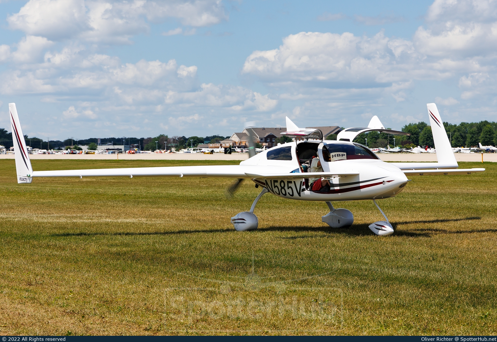 Photo of N585V - Velocity XL-FG operated by Private