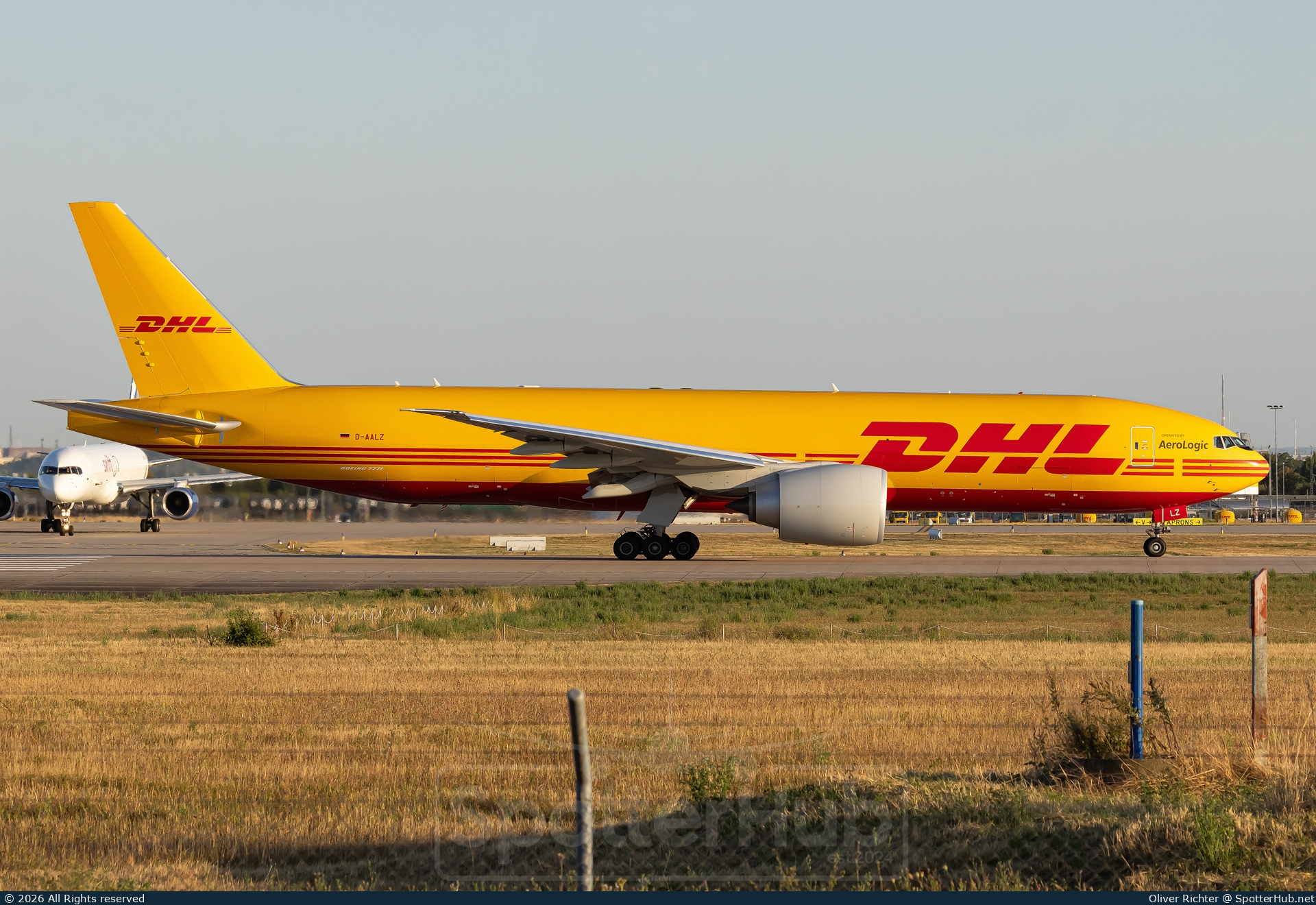Photo of D-AALZ - Boeing 777-F operated by AeroLogic