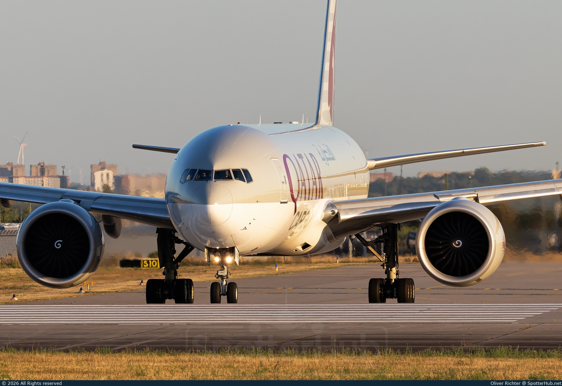 Photo of A7-BFW - Boeing 777-F operated by Qatar Airways Cargo