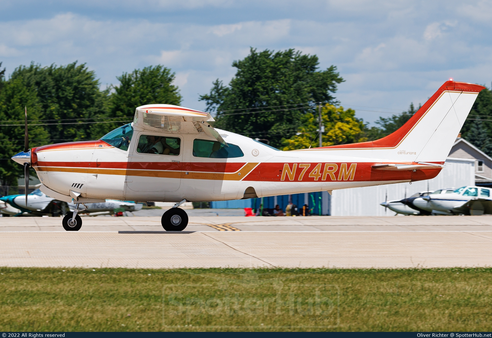 Photo of N74RM - Cessna T210M Turbo Centurion II operated by Private