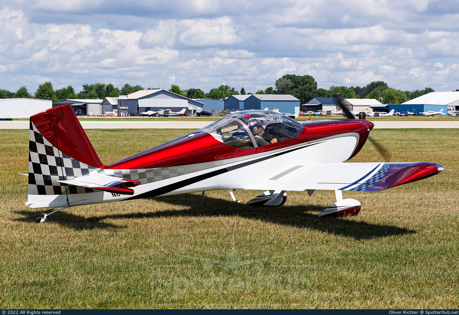 Photo of N8402 - Vans RV-14 operated by Private