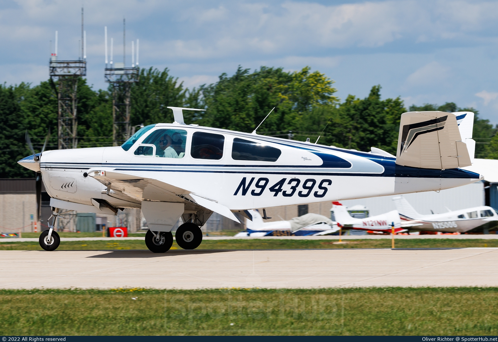 Photo of N9439S - Beechcraft V35 Bonanza operated by Private
