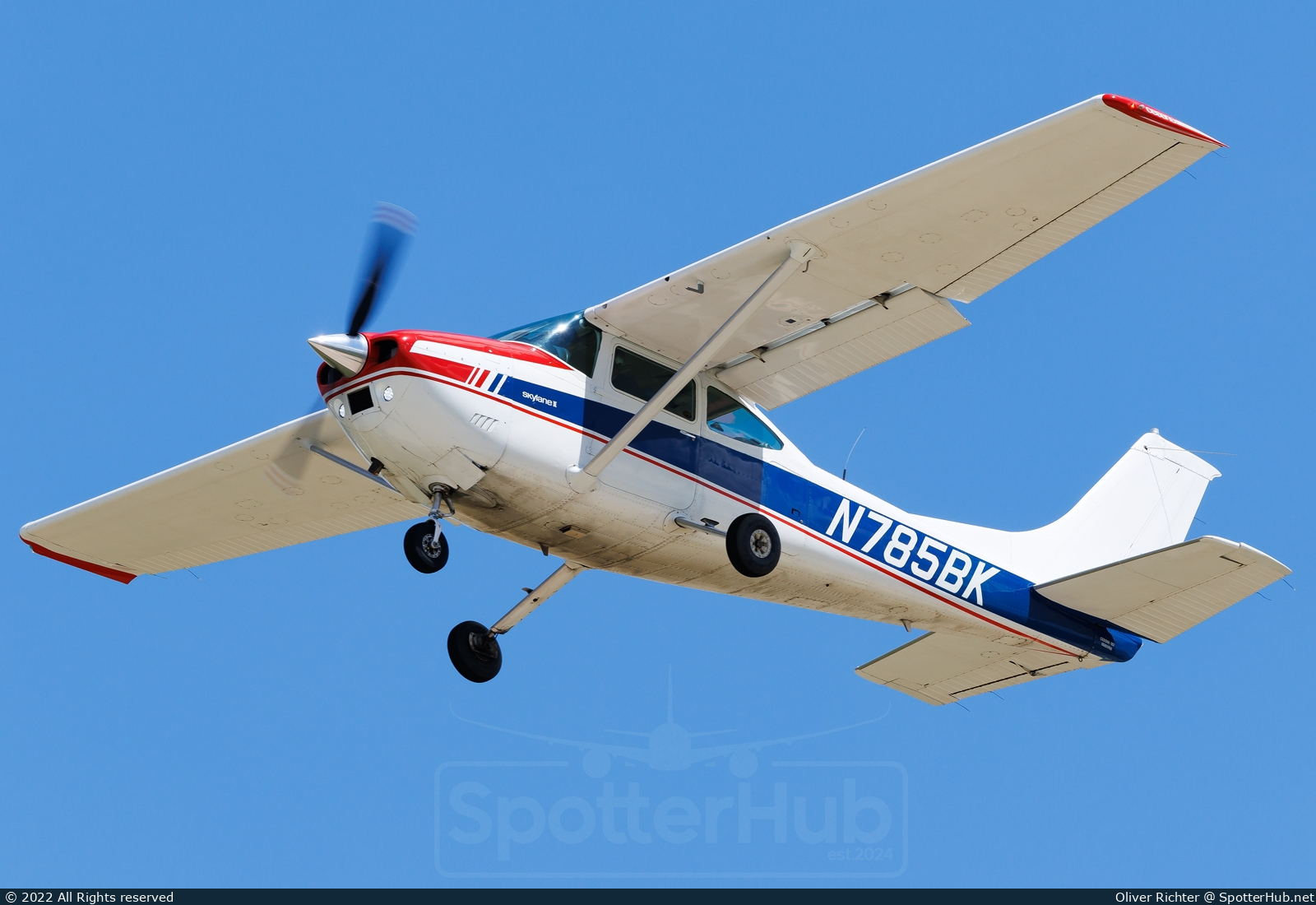 Photo of N785BK - Cessna 182Q Skylane II operated by Private