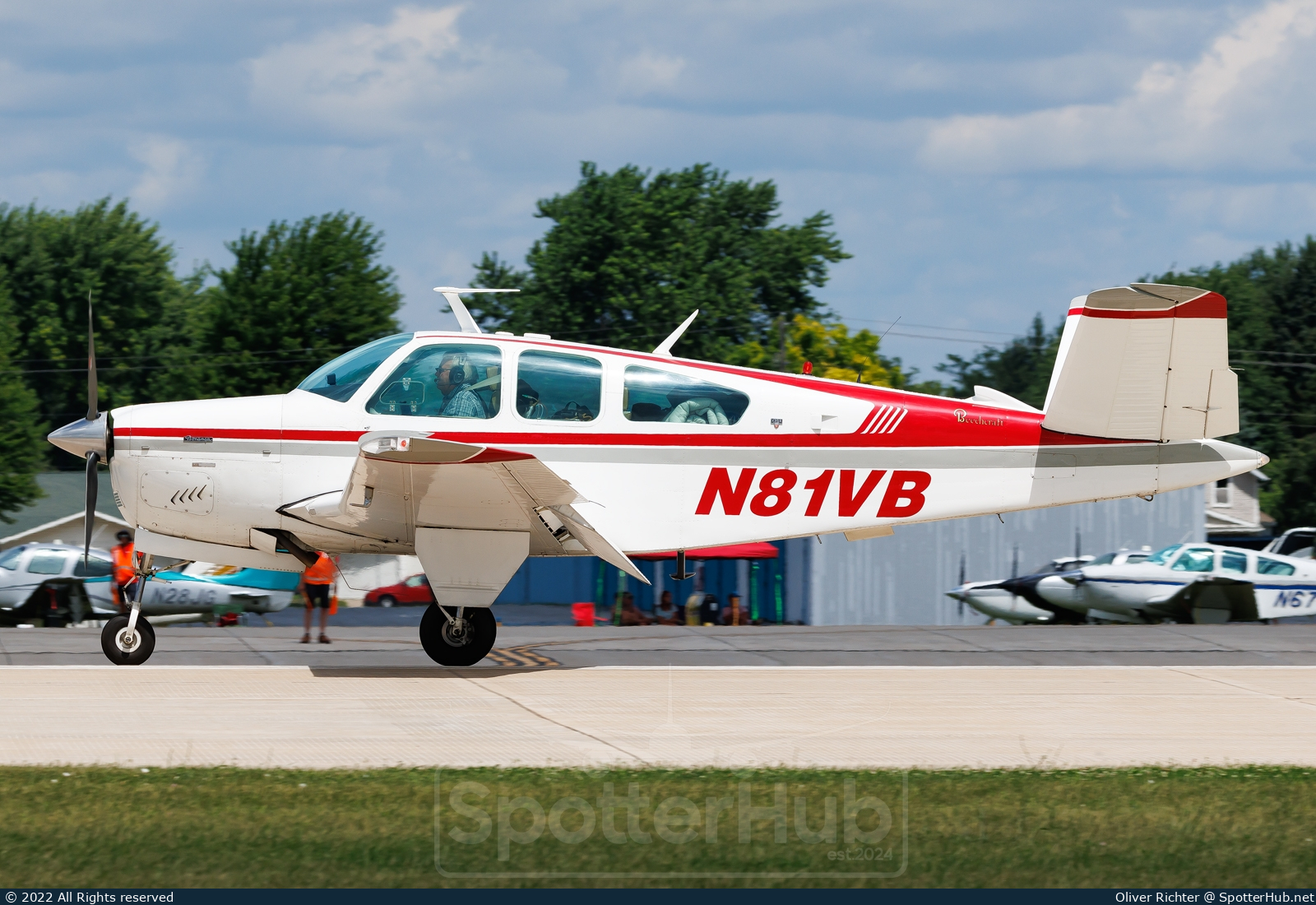 Photo of N81VB - Beechcraft V35B Bonanza operated by Private