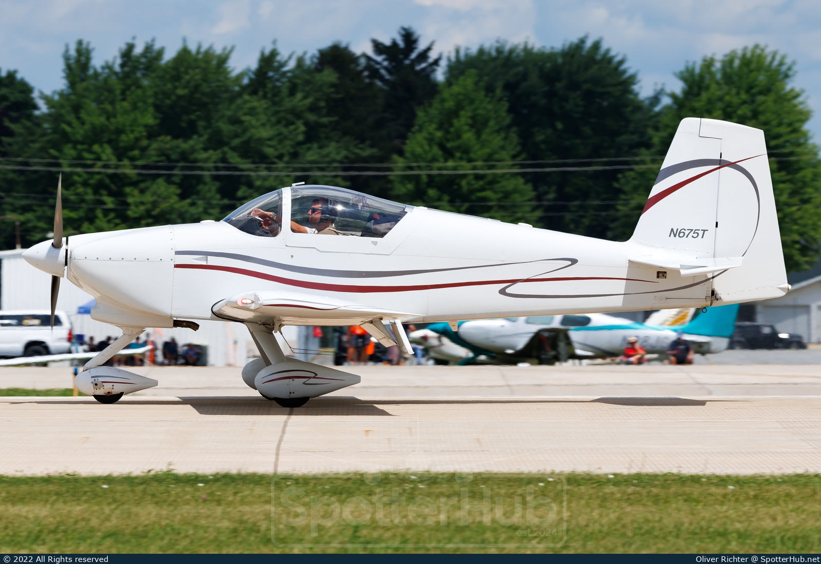 Photo of N675T - Vans RV-7A operated by Private