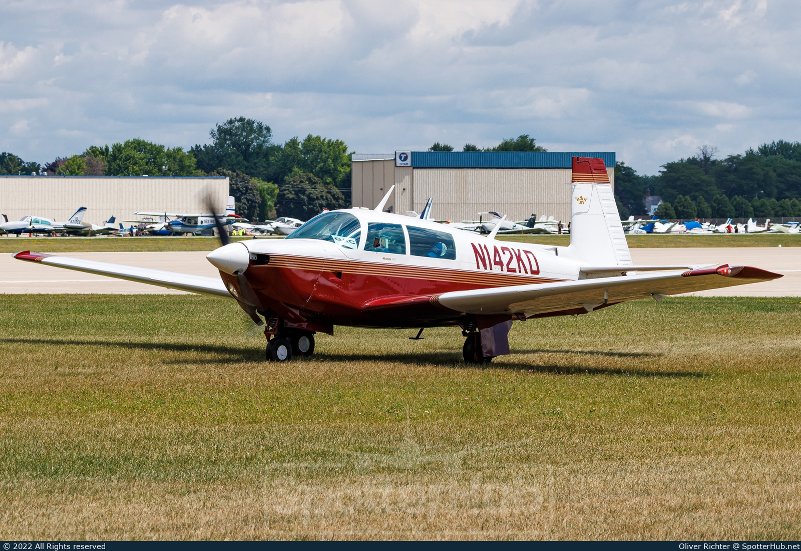 Photo of N142KD - Mooney M20J 201 operated by Private