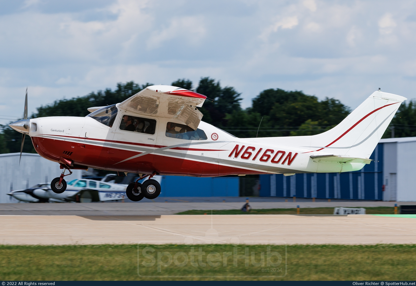 Photo of N6160N - Cessna 210M Centurion II operated by Private