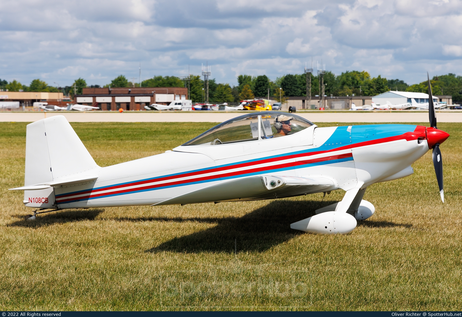 Photo of N108CB - Vans RV-4 operated by Private