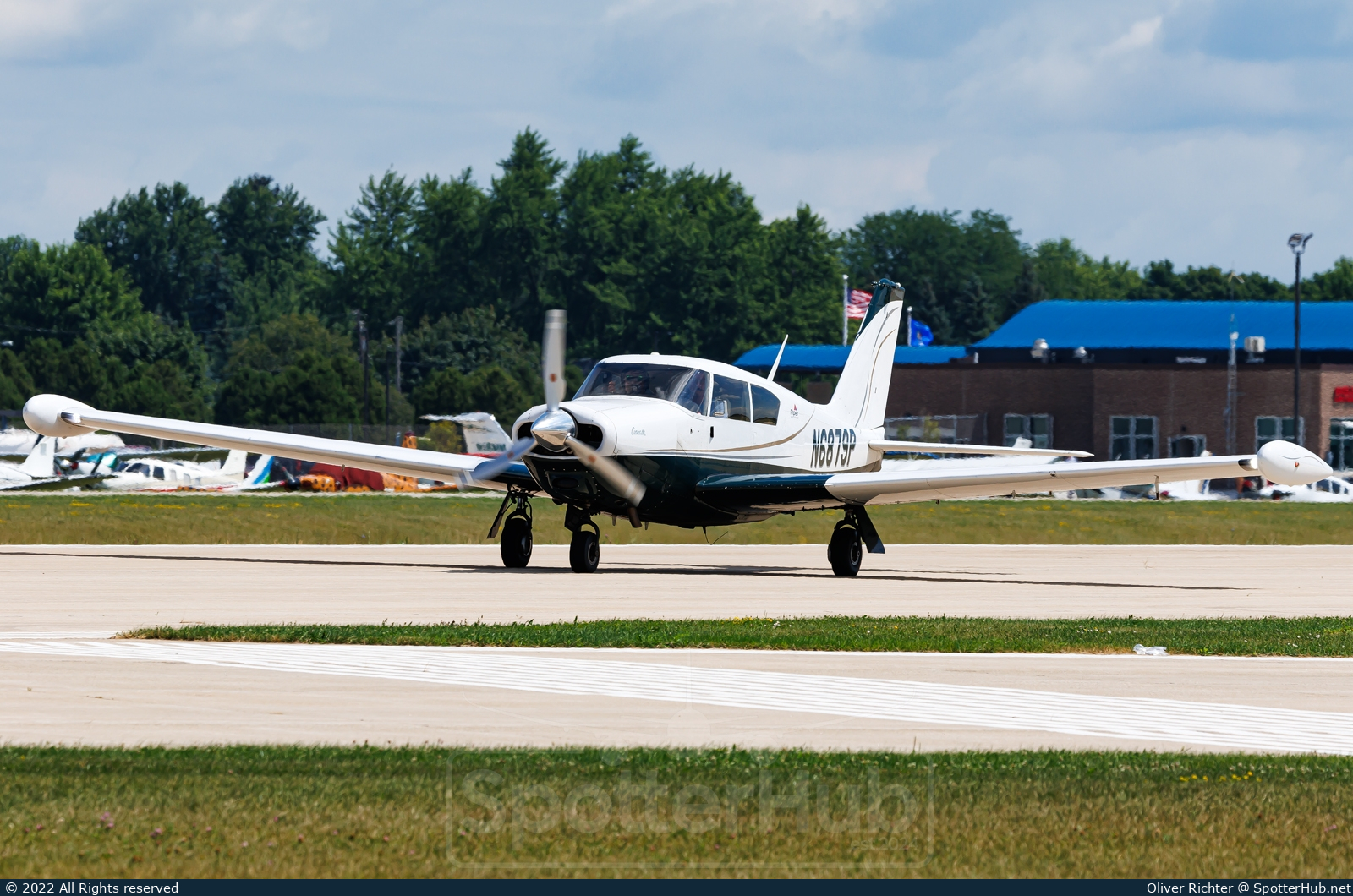 Photo of N6879P - Piper PA-24-250 Comanche operated by Private