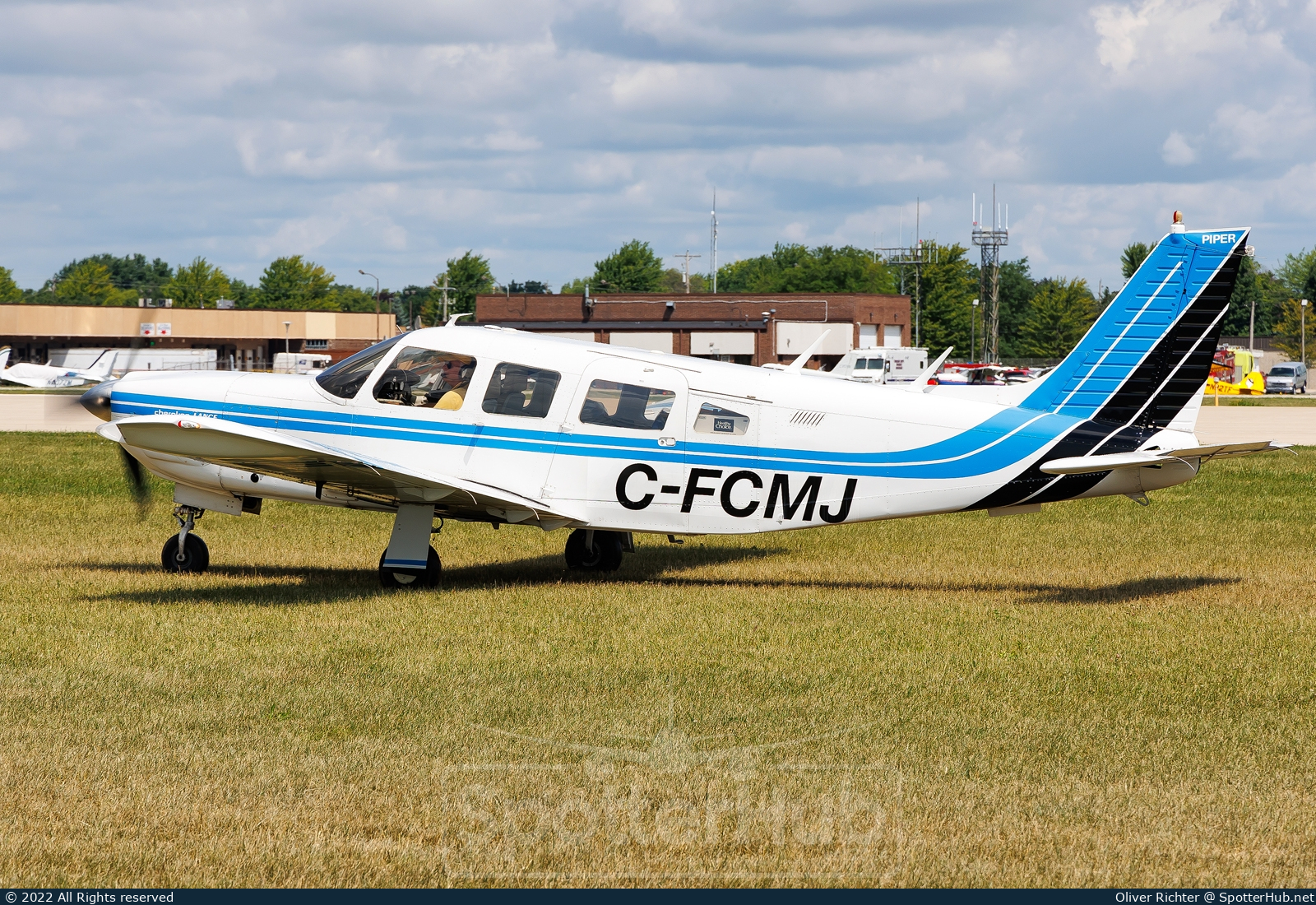 Photo of C-FCMJ - Piper PA-32R-300 Lance operated by Private