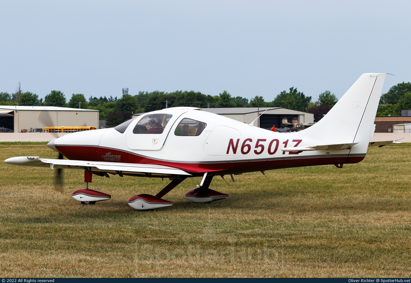 Photo of N6501Z - Lancair Columbia 350 operated by J&M Aviation