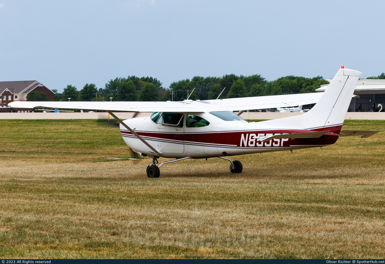 Photo of N855SP - Cessna R182 Skylane RG operated by Private