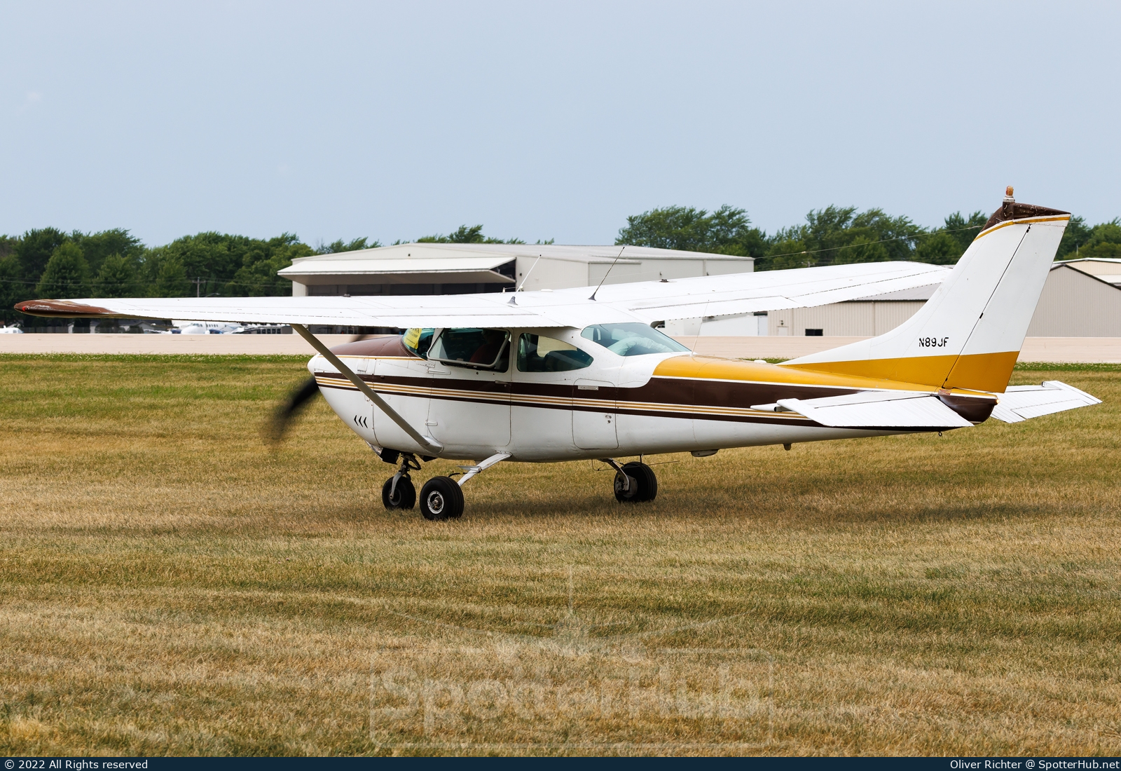 Photo of N89JF - Cessna 182J Skylane operated by Private