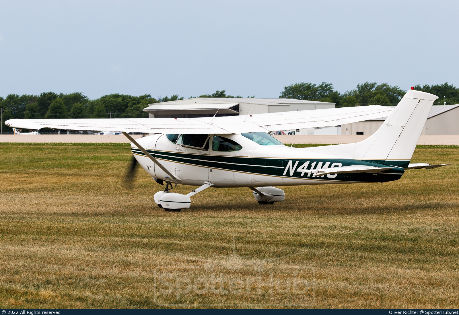 Photo of N41MC - Cessna 182R Skylane operated by Private