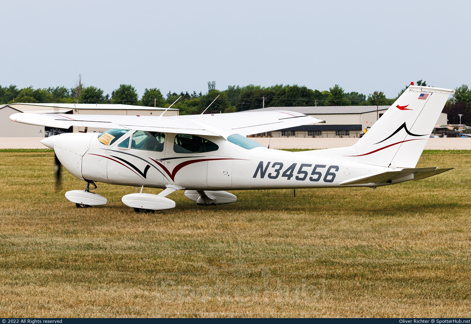 Photo of N34556 - Cessna 177B Cardinal operated by Private